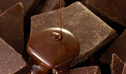砂糖不使用の糖質オフ スイートチョコを使用